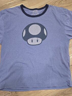 Vintage 2010 Nintendo Super Mario Bros Mushroom T-Shirt